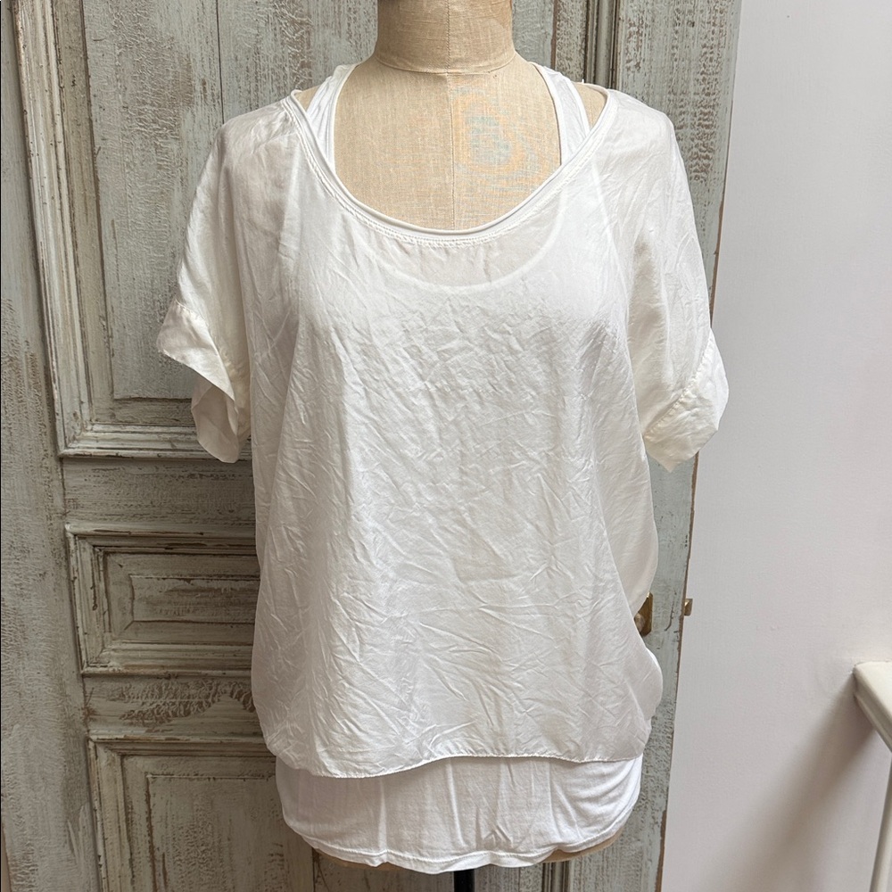 DKNY top